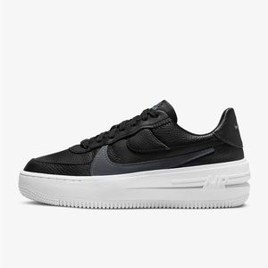 Nike Black and Gray Women's Sneakers